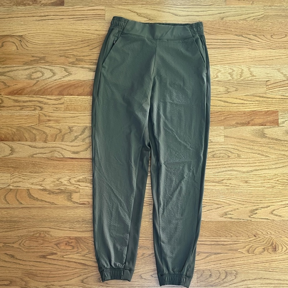 Athleta Textured Brooklyn Jogger